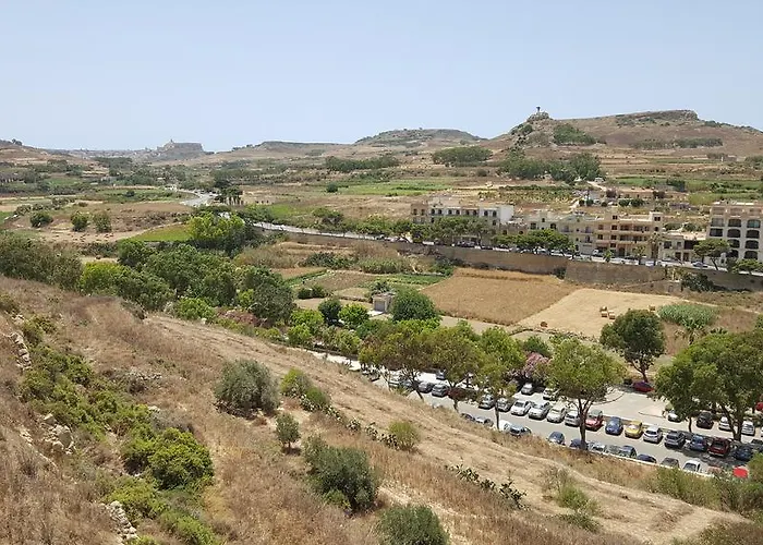 Kaccatur Flats